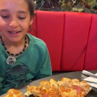 Prima pizza pentru Anca – un moment special