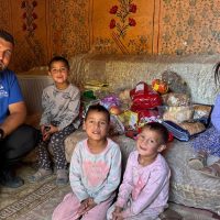 Alimente pentru Andrei, David, Nicolas si Maria Marias si familia lor