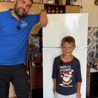 Un frigider nou pentru Cristi si familia lui